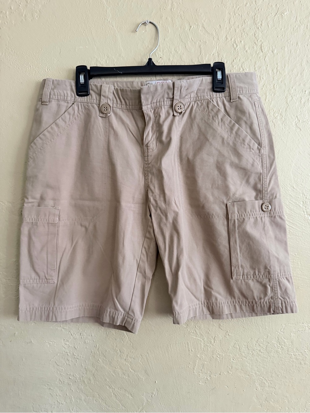 Roxy Women's Tan Cargo Shorts